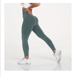 Forest Green NV Seamless Leggings